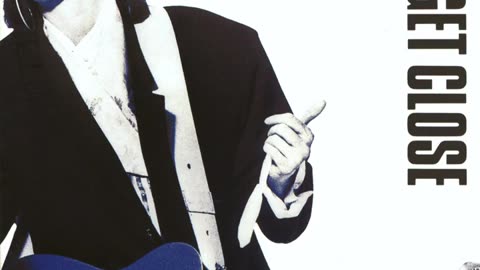 The Pretenders - Light of the Moon