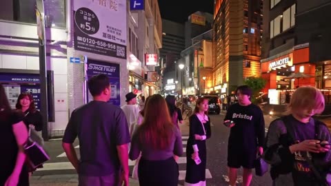 japan Why kabukicho adult zone get crazy on Saturdays japan