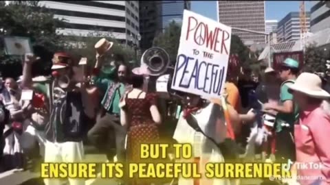 Pay close attention to this video! This voice sounds very familiar! The message..