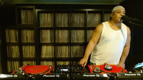 "Jams Outside the Club Norms" with Wil Milton 11.11.25