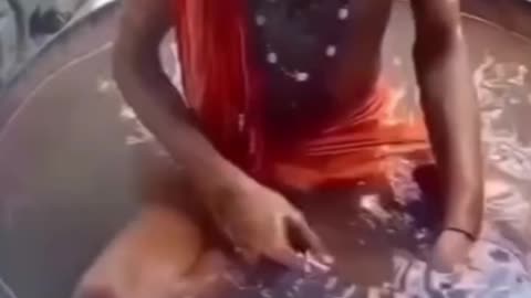 Sights,, 🔥 Mystic Boiling Ritual! Indian Ascetic’s “Healing Water” Sells Like Magic! 💧**