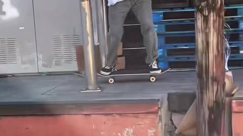 🤯🛹 Sick Switch Wallride! | SkateNation