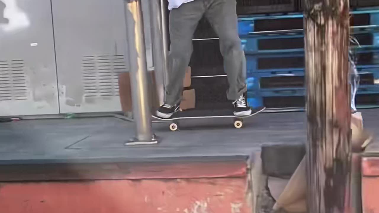 🤯🛹 Sick Switch Wallride! | SkateNation