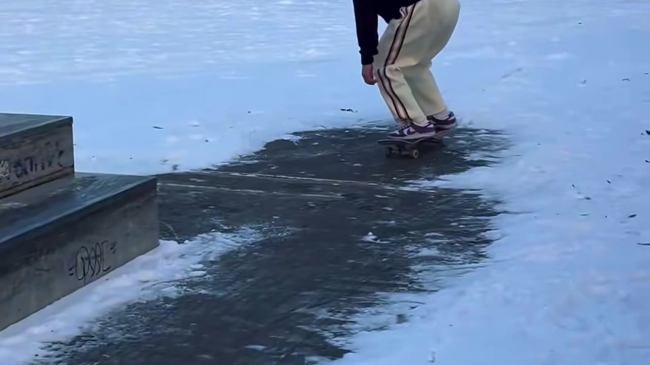 ❄️😱 Double Pinch in the Snow?! Wait For It... | SkateNation