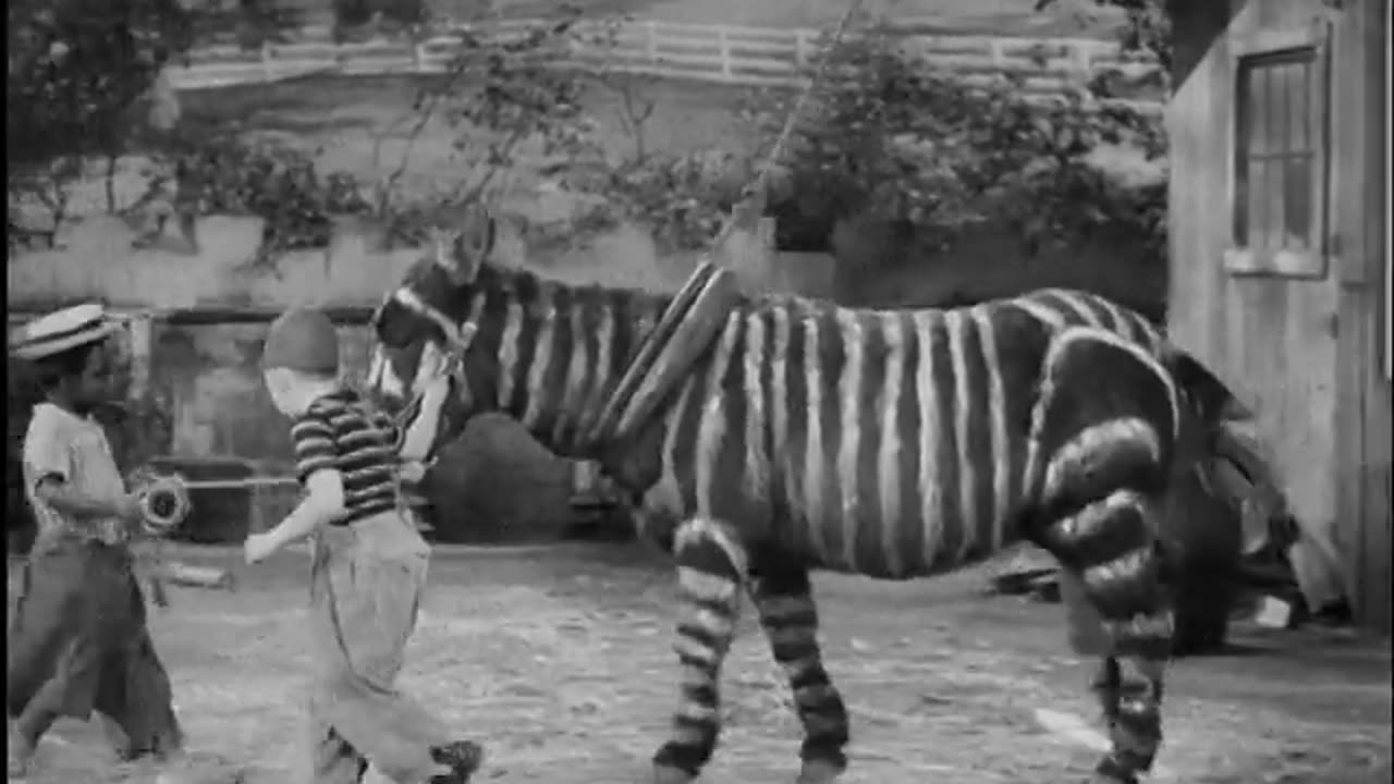 Little Rascals - S12E04 - Clown Princes