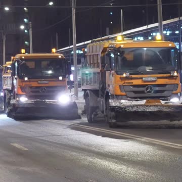 Snow removal in Saint-Petersburg