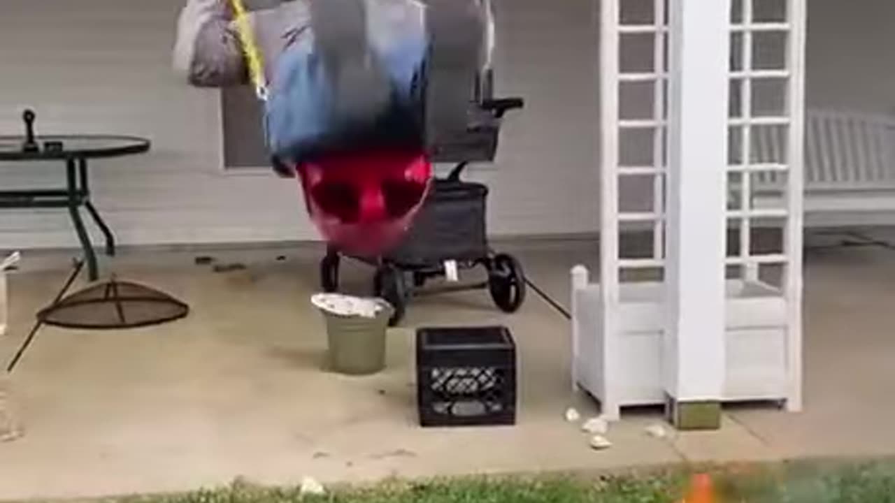 WEEEE Swing FAIL LMFAO