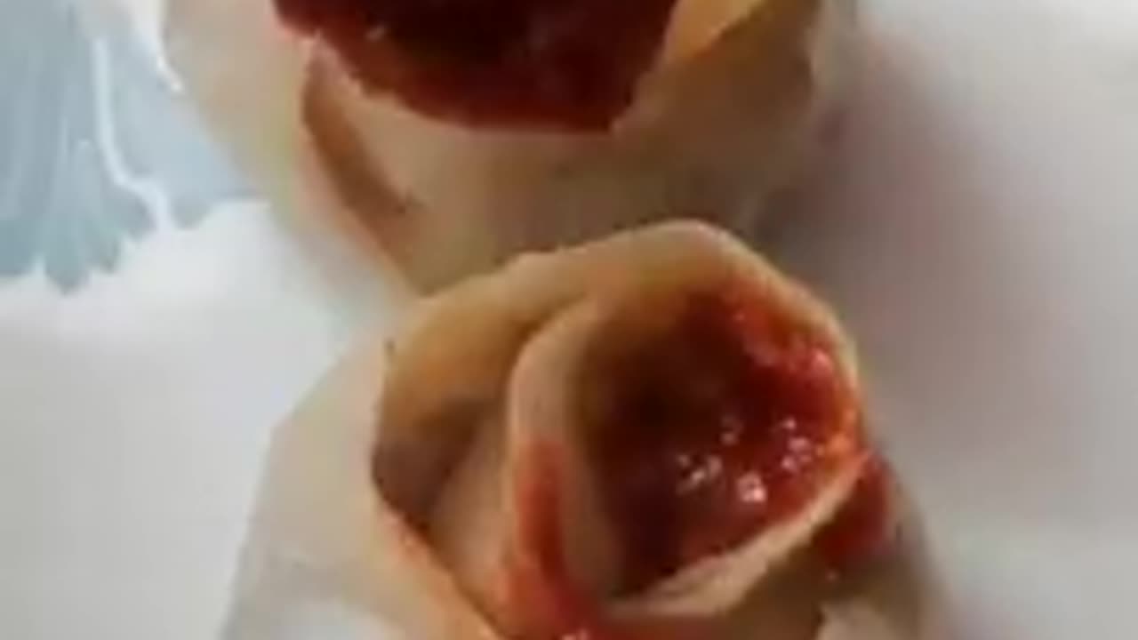 Rose design momos