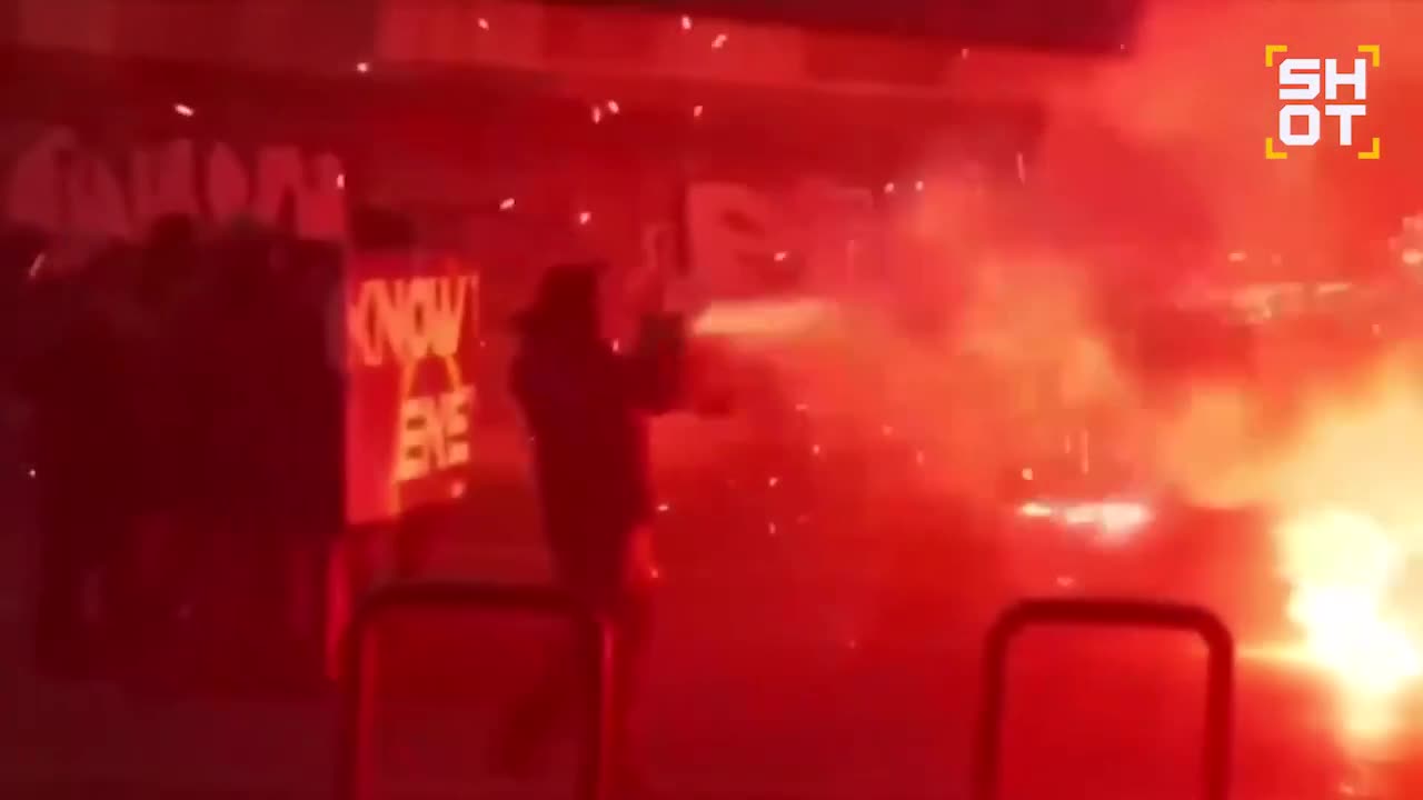 Violent clashes between police and opponents of the Olympics took place in Milan