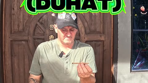 I Tried Lomboy (Duhat) Cigarettes 🇵🇭 | Expat in the Philippines