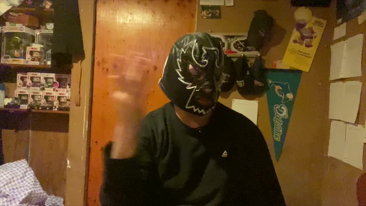 Mountain Dew Infinite Swirl PineApple Berry Taste Test Review