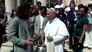 'The Chosen' Jesus actor meets Pope Leo in Vatican visit