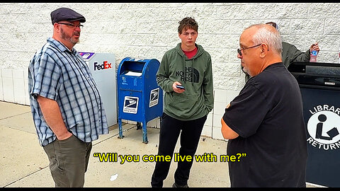 Pred wanted decoy to move in with him! but the decoy has to do chores around the house!