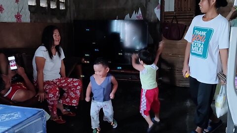Nalingaw Silang Grey ug Isaiah Pagdakop Sa Bubbles