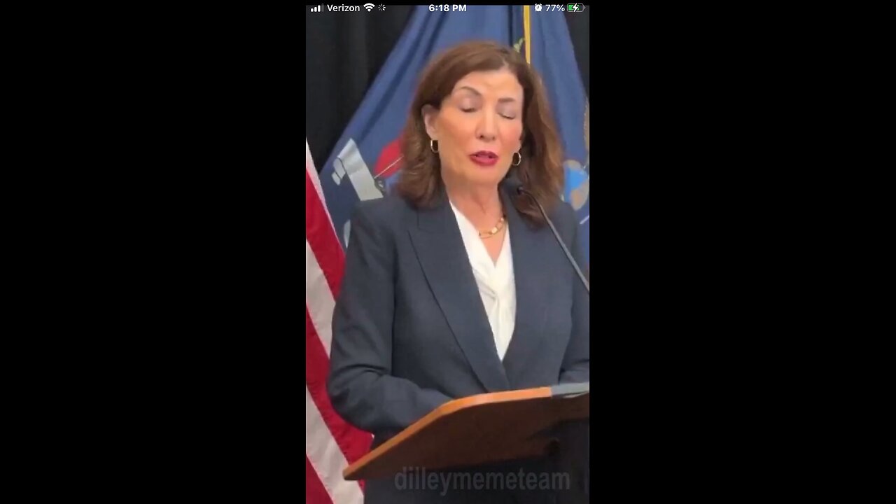 When the Botox hits too hard 🤣