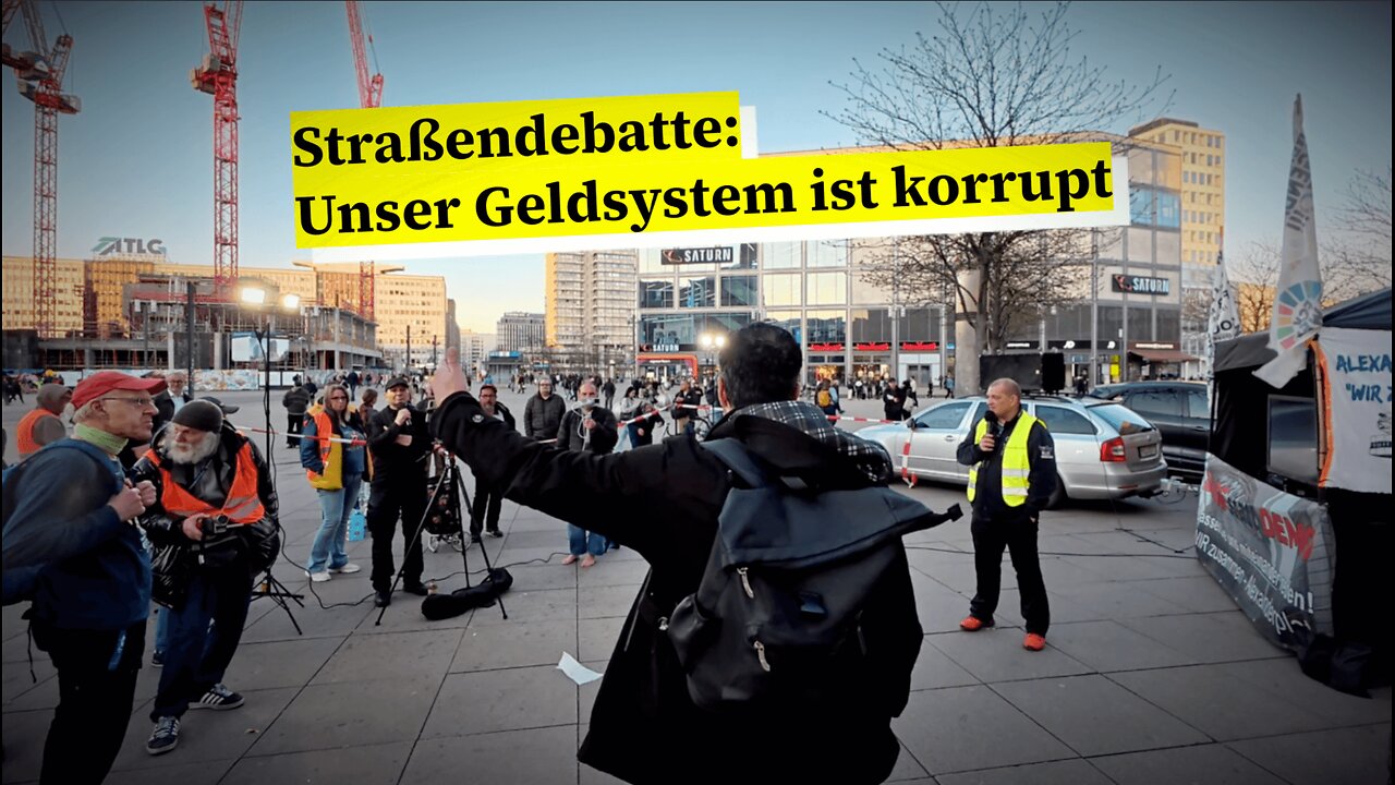 Ist Bitcoin unsere letzte Chance? – Straßendebatte am Alexanderplatz