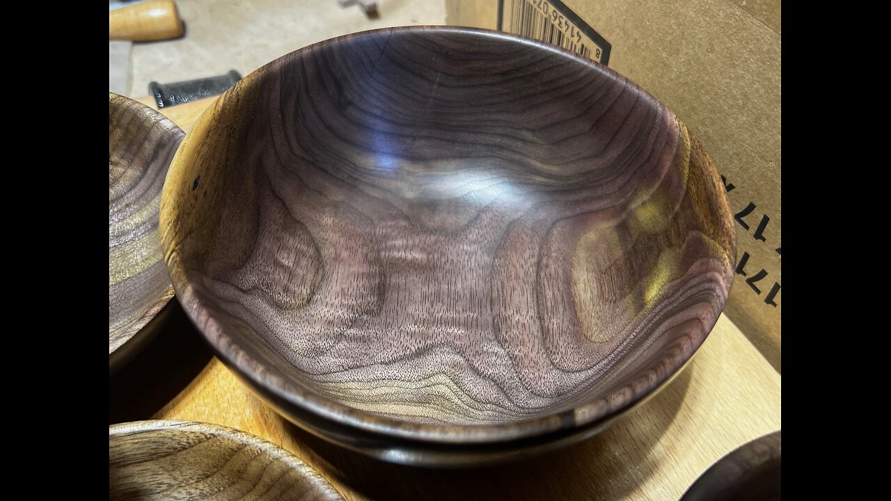 BUNCH OF WALNUT BOWLS