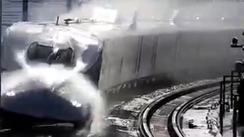 Why_Japan’s_Bullet_Train_Tracks_Spray_HOT_Water__🚄❄️_#malayalamshorts_#train