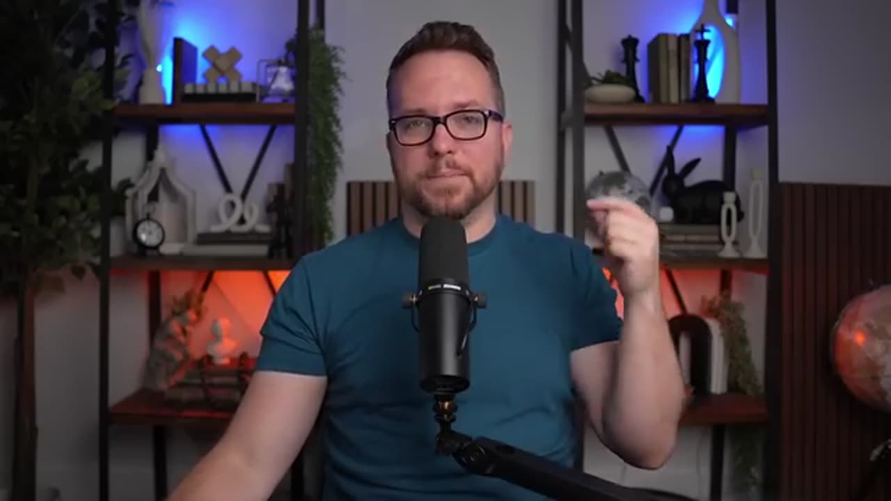 MAGA Goon BRUTALLY EMBARRASSED, Live Debate GETS PERSONAL