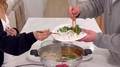 How To Choose Hot Pot Date Night!