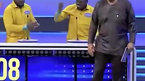 I don't speak your language 😞#steveharvey