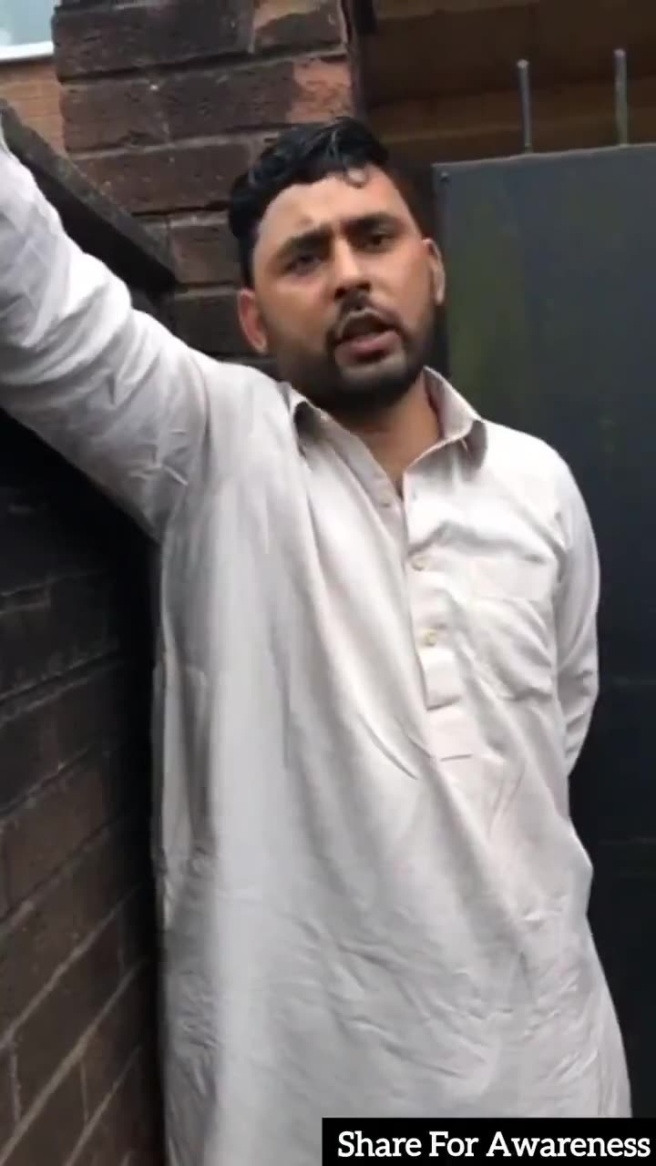 Mohammed tried to ra pe White child