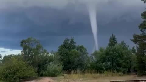 Lake tornadoes scary scene
