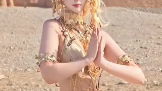 Magnetic Creamy Yellow Crop Top Sinuous Sway Dance | Daily Beauty EP 1088