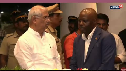 LIVE Now: Coffin Carrying Raila Odinga Arrives at Kochi Airport | N18G #News