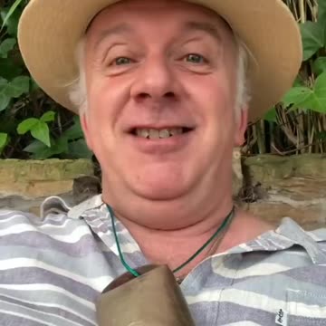 humorista Óscar Terol nos cuenta una teoría. Plandemia Covid 19 Coronavirus