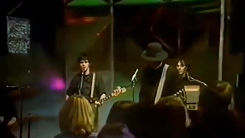 THROWN AWAY - THE STRANGLERS
