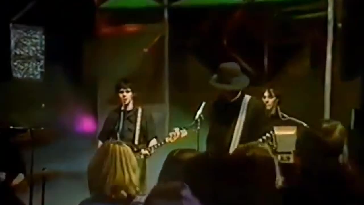 THROWN AWAY - THE STRANGLERS
