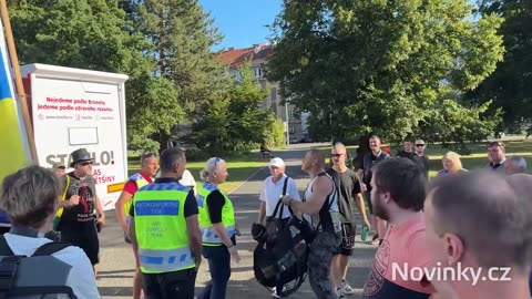 Pšenák dostal na budku