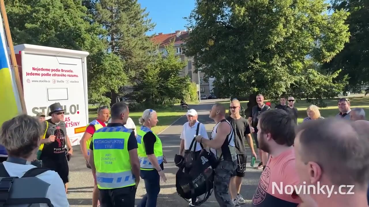 Pšenák dostal na budku