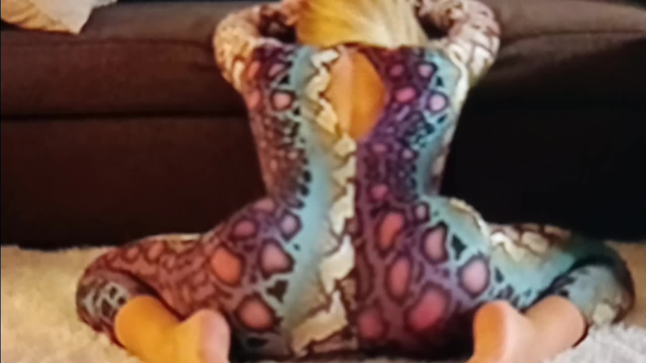 Mellow lower body stretch flow