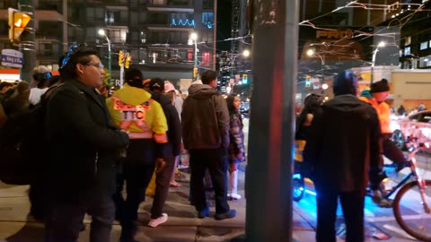 【4K】Saturday Nightlife Toronto Downtown Canada 🇨🇦