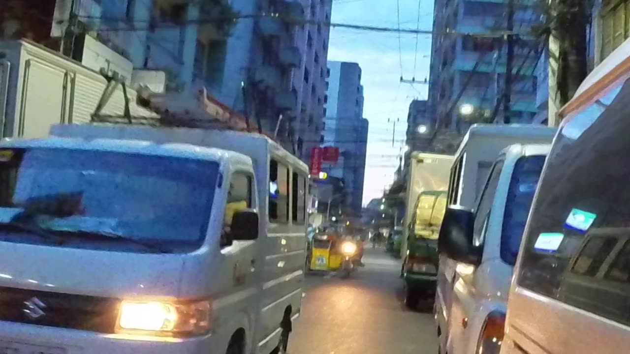 Nice & Quiet Stroll in Binondo, Manila, Philippines
