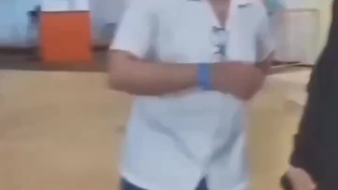 Some parents in a water park were shocked by woman in niqab and told her to leave