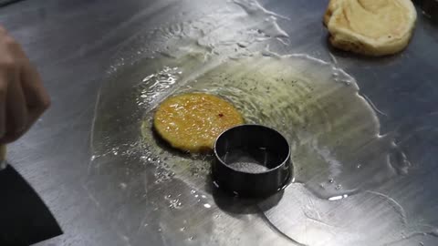 McHery Handmade Street Pizza Burger Medan_Indonesian Street Food