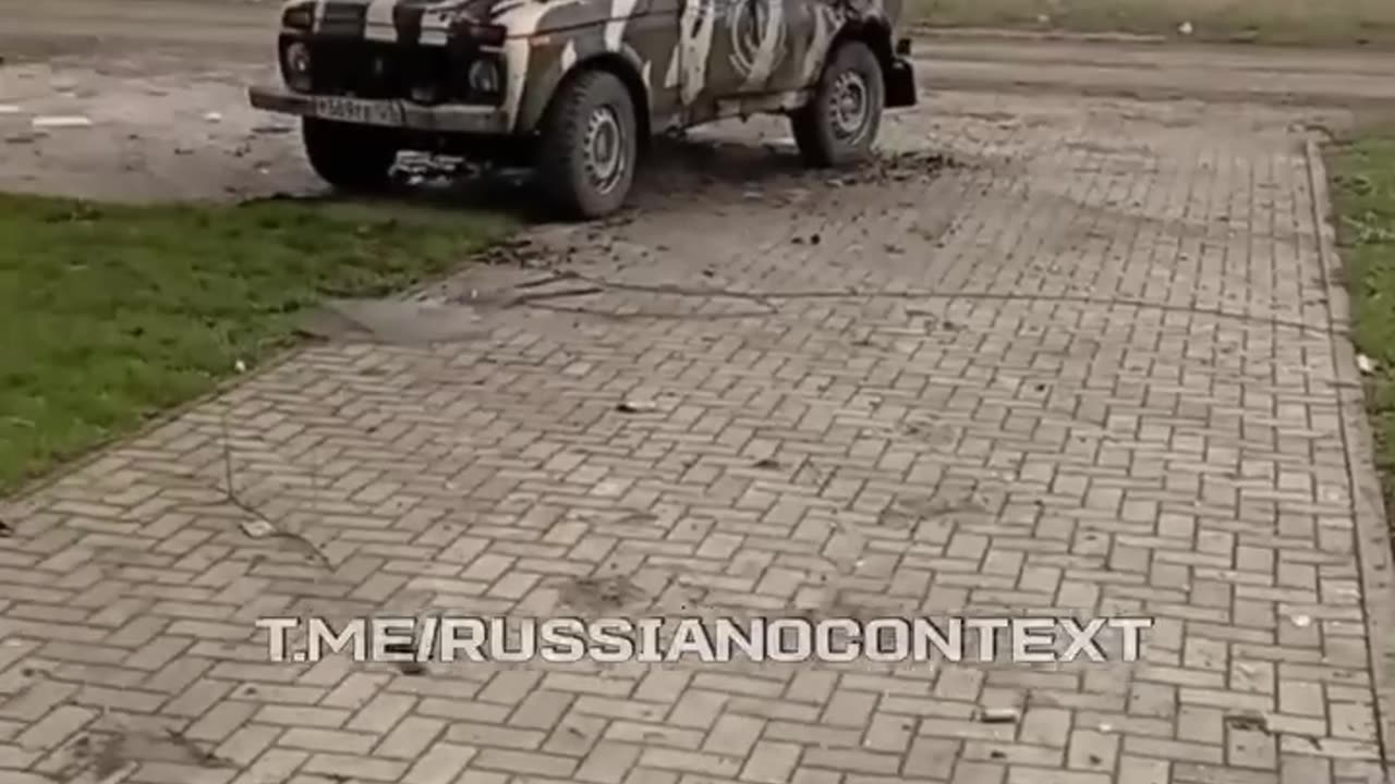 Russian Soldiers Burn Their Own Jeep On the First Day