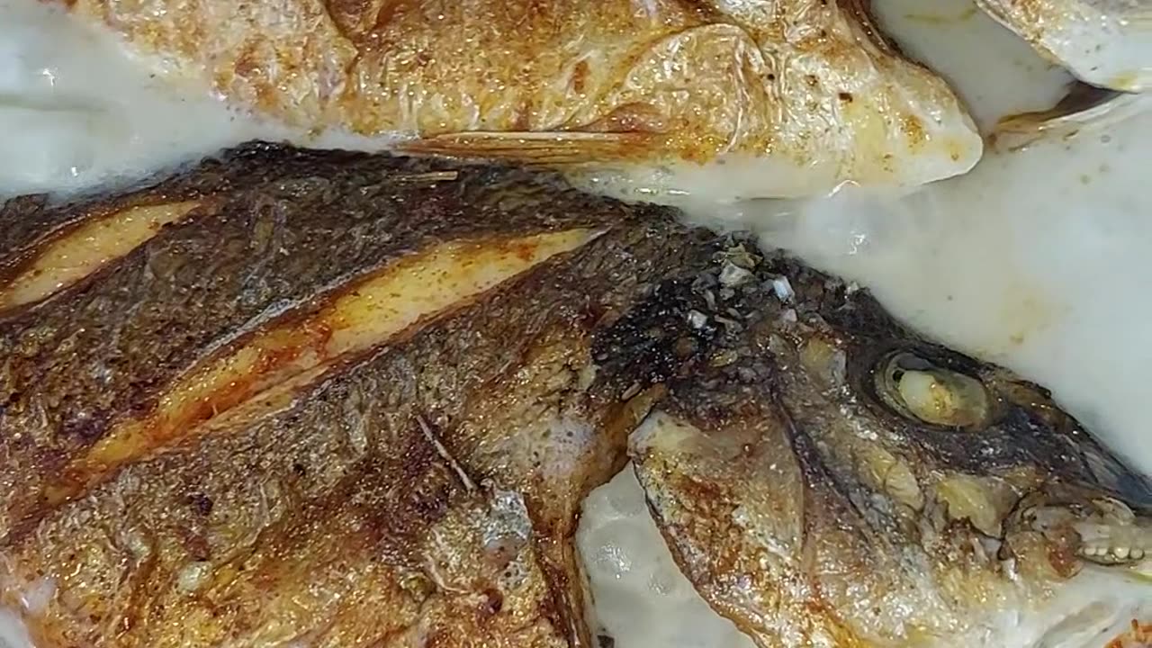 Do you know this? Ginataang Isda with Talong! Panlasang Pinoy ng Madiskarteng Nanay!