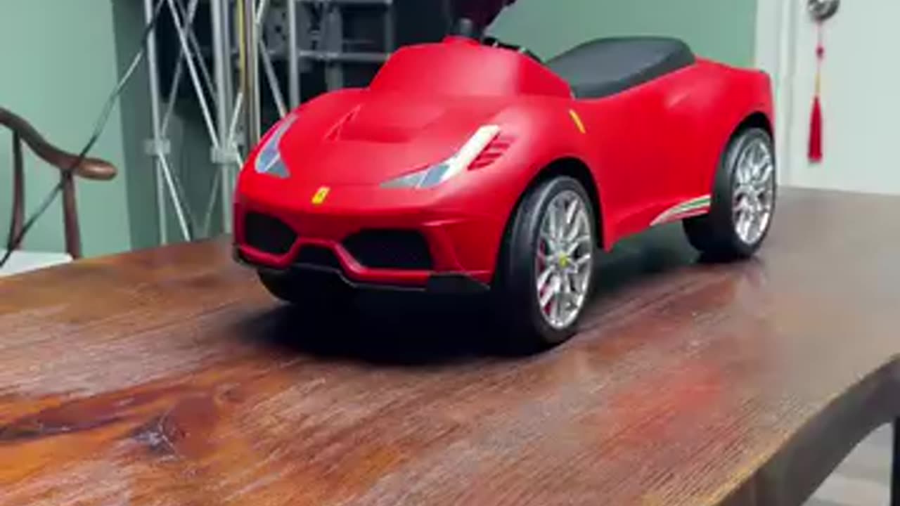 Ferrari ride on car