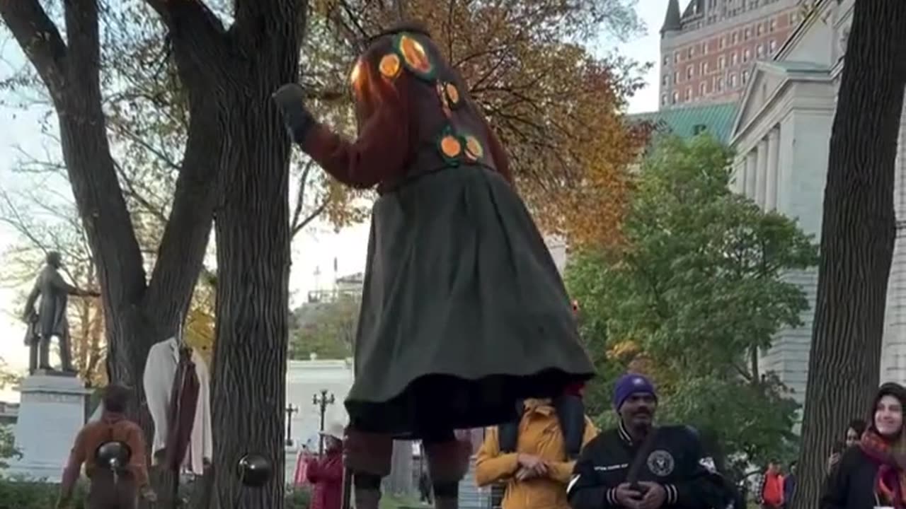 Walking Street Lamps