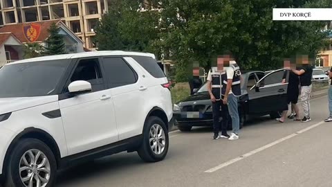 Arrestohet 27-vjeçari në Pogradec, sekuestrohen kokainë, armë dhe para