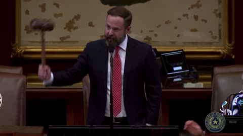 ⚡Texas Dems who fled FORCED to collect paychecks in person