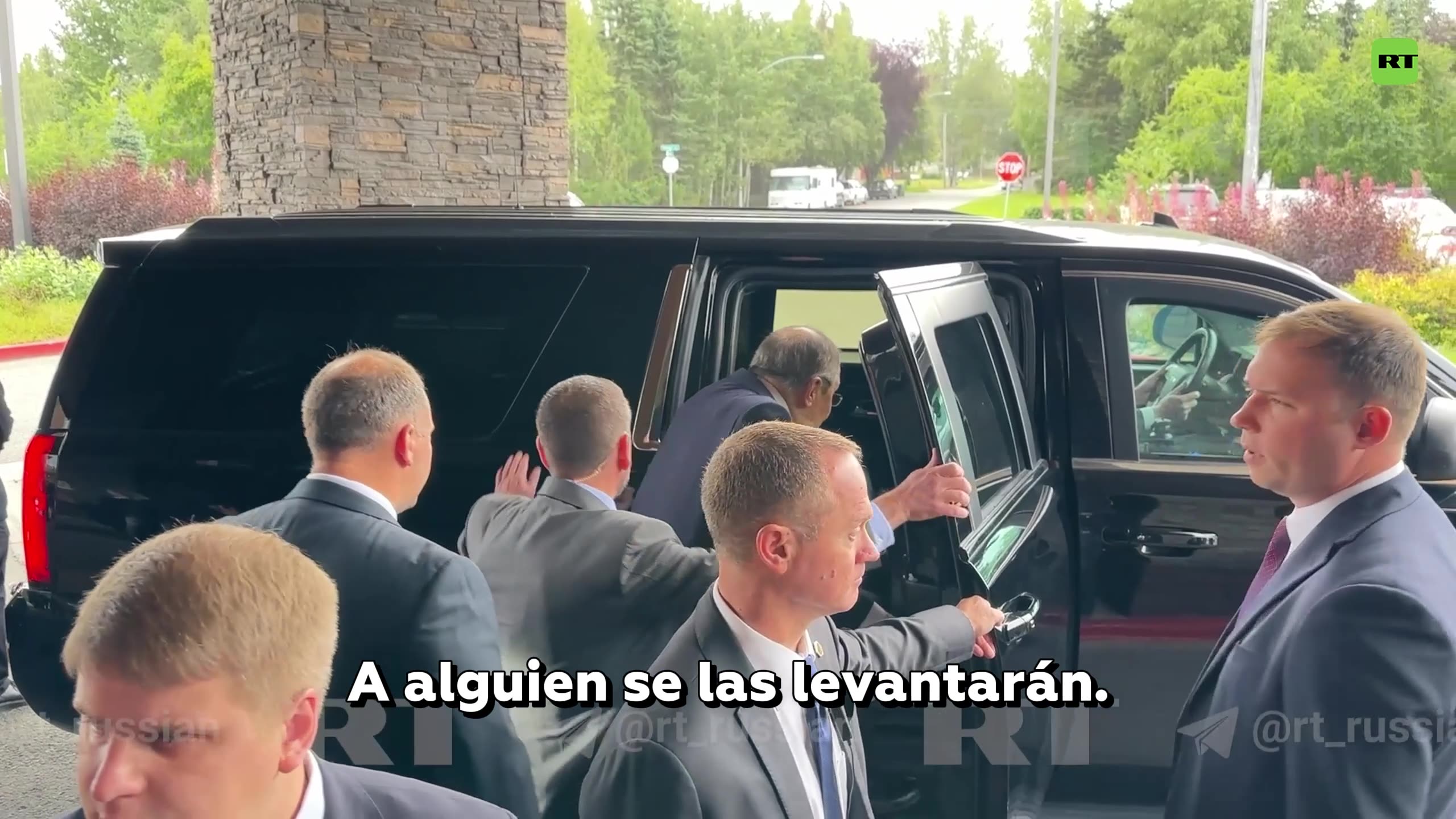 Lavrov llega con delegación rusa a cumbre entre Estados Unidos y Rusia