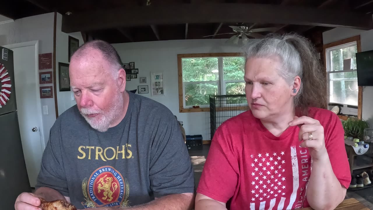 Behind The Scenes. Brandy Becomes A Big Old Witch When Shes Hot. Total Waste Of Time!!!!!!!!!!!!