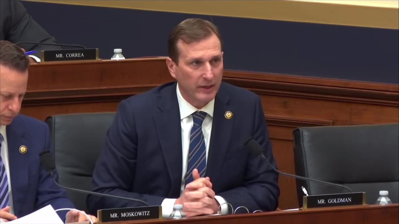 Dem proposes renaming GOP bill against harming dogs after Kristi Noem