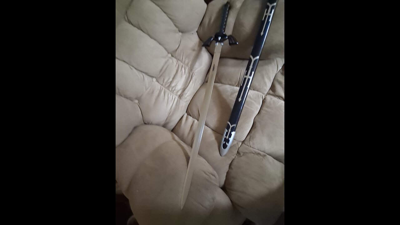 new swords lets take a look. uncle o to the uncle G