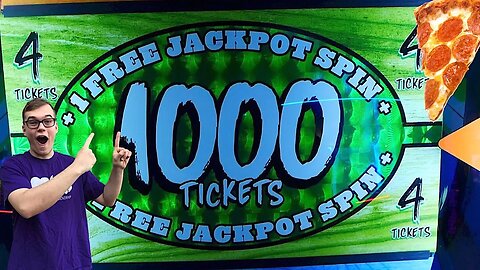 WINNING PIZZA AT THE ARCADE?!?